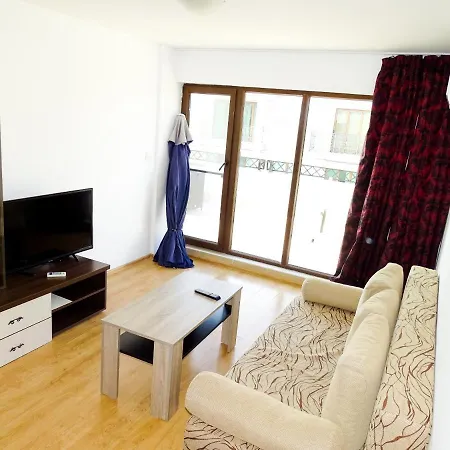 Апартамент голдън дюнс