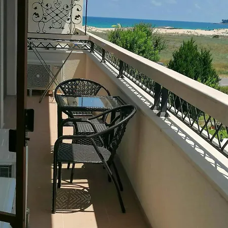 Golden Dunes Апартаменти *