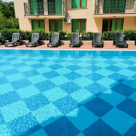 голдън дюнс Апартамент Приморско