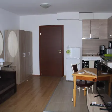 Golden Dunes Апартаменти Приморсько