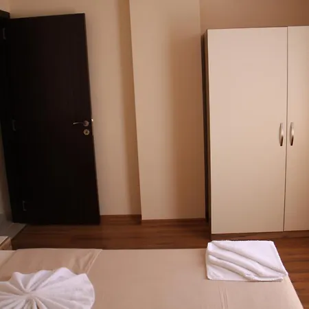 Golden Dunes Апартаменти Приморсько