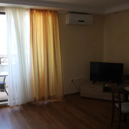 Golden Dunes Апартаменти Приморсько