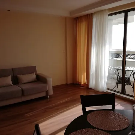 Golden Dunes Апартаменти Приморсько