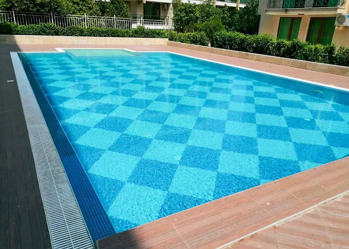 Golden Dunes Apartment