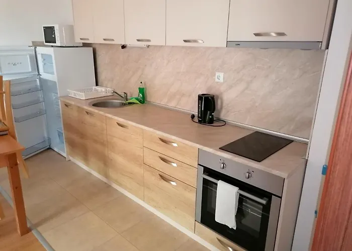 Golden Dunes Apartment